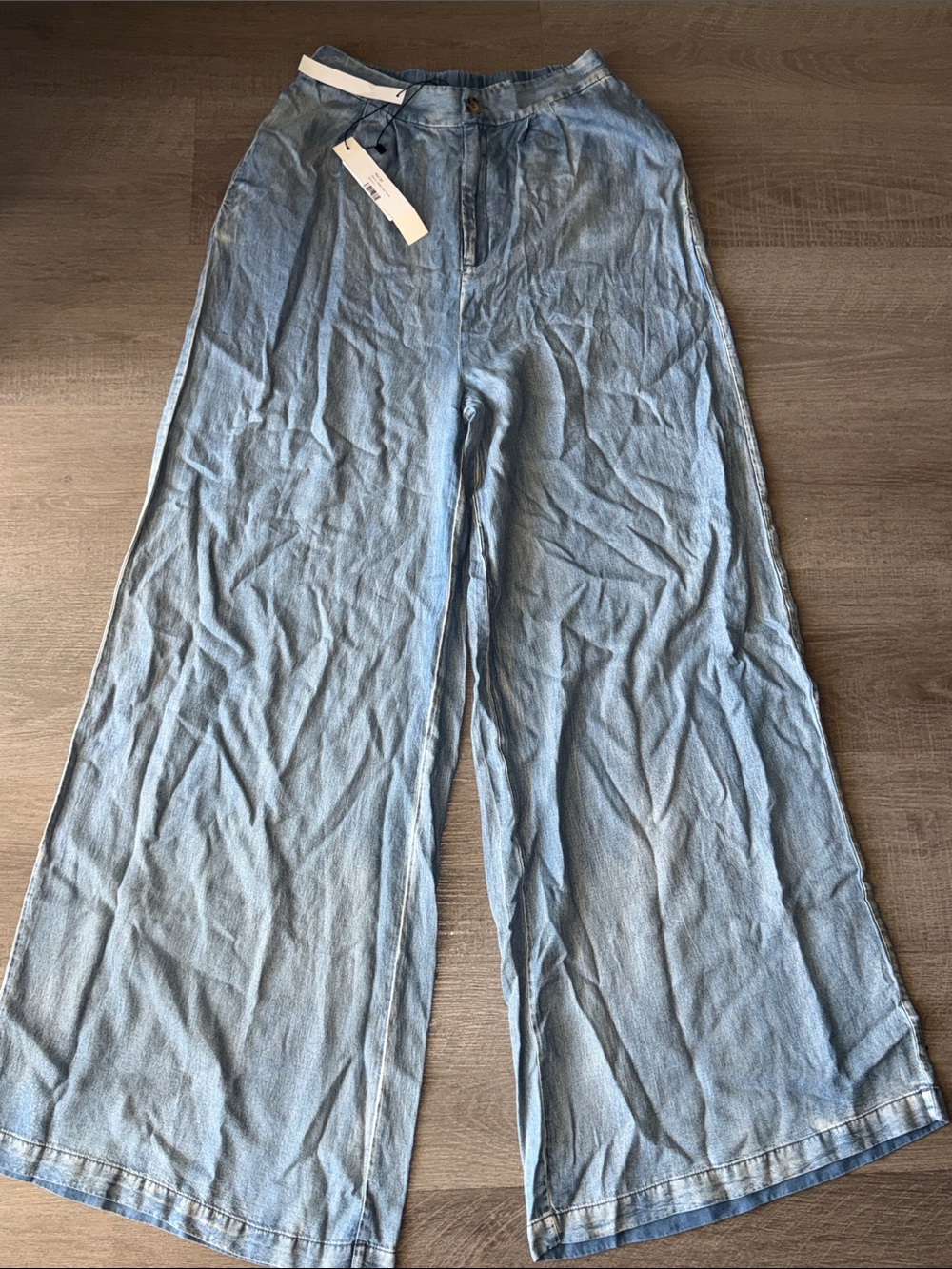 Mustard Seed Light Wash Denim Wide-Leg Pants - Medium NWT